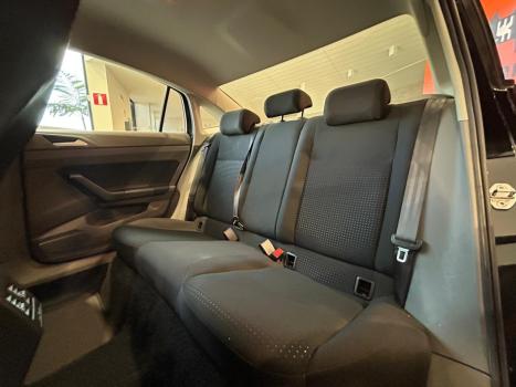 VOLKSWAGEN Virtus 1.0 4P 200 TSI FLEX COMFORTLINE AUTOM�TICO, Foto 20