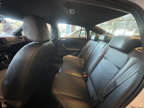 VOLKSWAGEN Virtus 1.0 4P 200 TSI FLEX HIGHLINE AUTOM�TICO, Foto 8