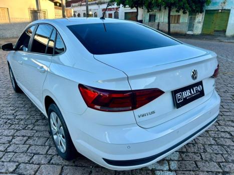VOLKSWAGEN Virtus 1.6 4P MSI FLEX AUTOM�TICO, Foto 4