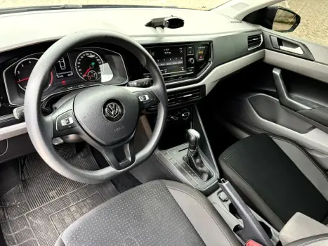 VOLKSWAGEN Virtus 1.0 4P 200 TSI FLEX COMFORTLINE AUTOM�TICO, Foto 8