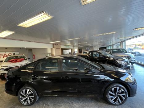 VOLKSWAGEN Virtus 1.0 4P 200 TSI FLEX HIGHLINE AUTOM�TICO, Foto 2