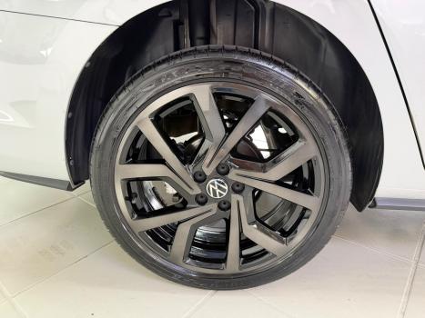 VOLKSWAGEN Virtus 1.4 4P 250 TSI EXCLUSIVE AUTOMÁTICO, Foto 7