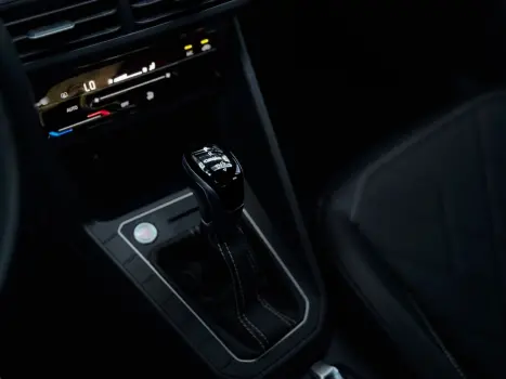 VOLKSWAGEN Virtus , Foto 15