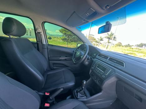 VOLKSWAGEN Voyage 1.0 4P FLEX, Foto 3