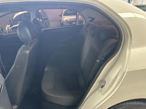 VOLKSWAGEN Voyage 1.6 4P FLEX MSI, Foto 13