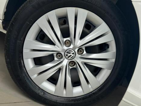 VOLKSWAGEN Voyage 1.0 4P FLEX, Foto 6