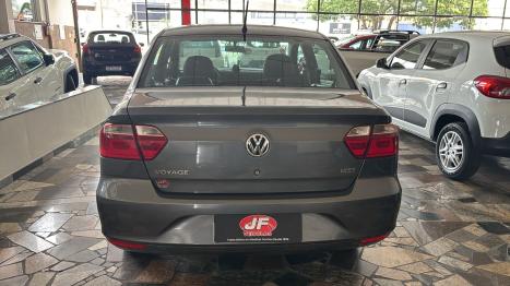 VOLKSWAGEN Voyage 1.6 4P FLEX, Foto 5