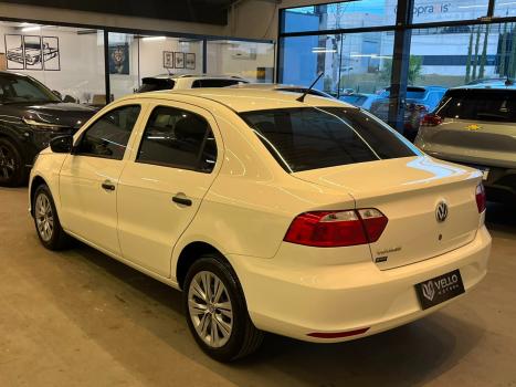 VOLKSWAGEN Voyage 1.0 4P FLEX, Foto 8