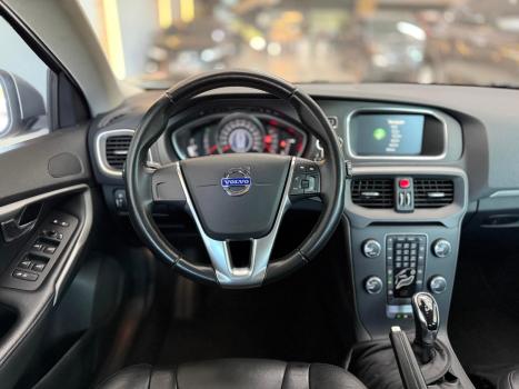VOLVO V40 2.0 4P T4 COMFORT TURBO AUTOM�TICO, Foto 5