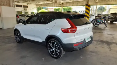 VOLVO XC40 1.5 16V 4P T5 RECHARGE H�BRIDO R-DESIGN GEARTRONIC AUTOM�TICO, Foto 8