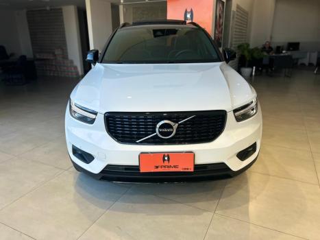 VOLVO XC40 2.0 16V 4P T5 TURBO R-DESIGN AWD GEARTRONIC AUTOMTICO, Foto 2