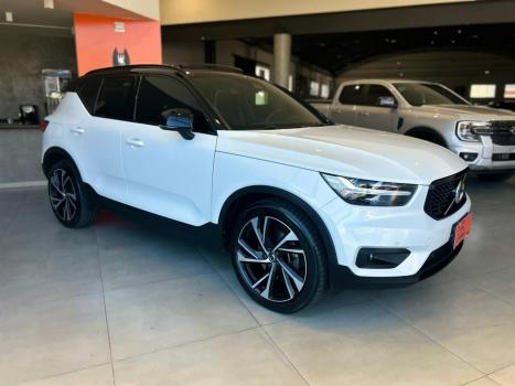 VOLVO XC40 2.0 16V 4P T5 TURBO R-DESIGN AWD GEARTRONIC AUTOMTICO, Foto 3