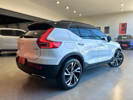 VOLVO XC40 2.0 16V 4P T5 TURBO R-DESIGN AWD GEARTRONIC AUTOMTICO, Foto 6