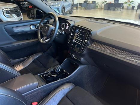 VOLVO XC40 2.0 16V 4P T5 TURBO R-DESIGN AWD GEARTRONIC AUTOMTICO, Foto 11