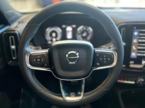 VOLVO XC40 2.0 16V 4P T5 TURBO R-DESIGN AWD GEARTRONIC AUTOMTICO, Foto 13
