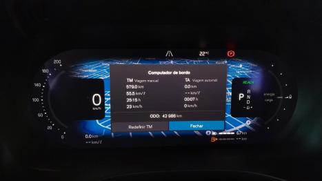 VOLVO XC60 2.0 16V 4P T8 RECHARGE H�BRIDO PLUS AWD TURBO GEARTRONIC AUTOM�TICO, Foto 5