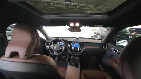 VOLVO XC60 2.0 16V 4P T8 RECHARGE H�BRIDO PLUS AWD TURBO GEARTRONIC AUTOM�TICO, Foto 6