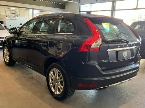 VOLVO XC60 2.0 4P COMFORT T5 TURBO AUTOM�TICO, Foto 11
