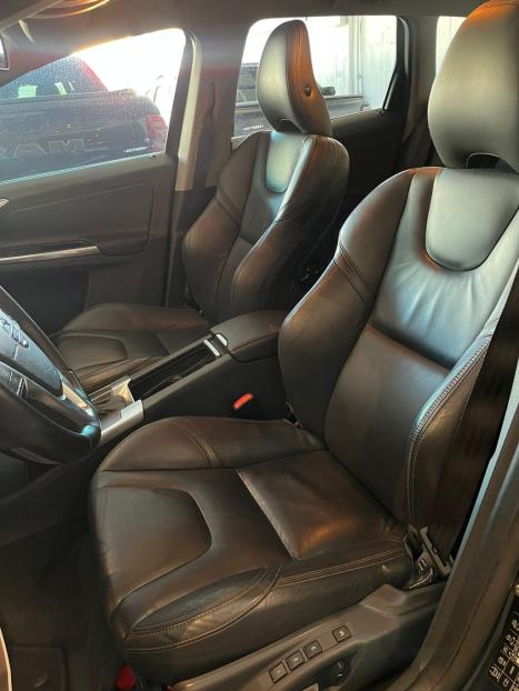 VOLVO XC60 2.0 4P COMFORT T5 TURBO AUTOM�TICO, Foto 13