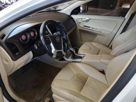 VOLVO XC60 2.0 4P DYNAMIC T5 TURBO AUTOM�TICO, Foto 2