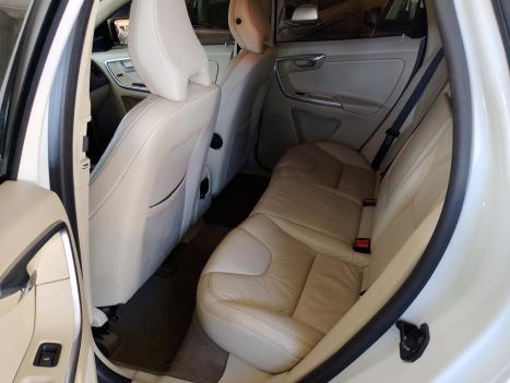 VOLVO XC60 2.0 4P DYNAMIC T5 TURBO AUTOM�TICO, Foto 3