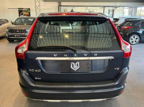 VOLVO XC60 2.0 4P DYNAMIC T5 TURBO AUTOM�TICO, Foto 4