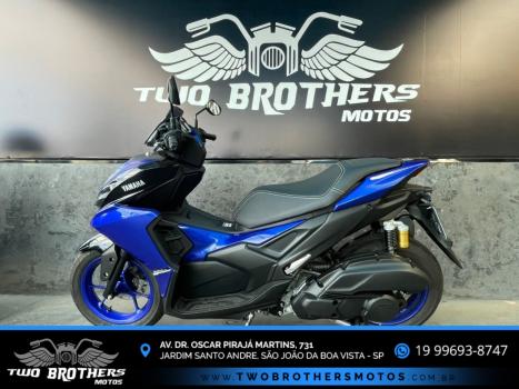 YAMAHA Aerox 160 ABS, Foto 6