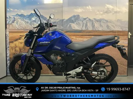 YAMAHA FZ 15 Fazer ABS, Foto 6