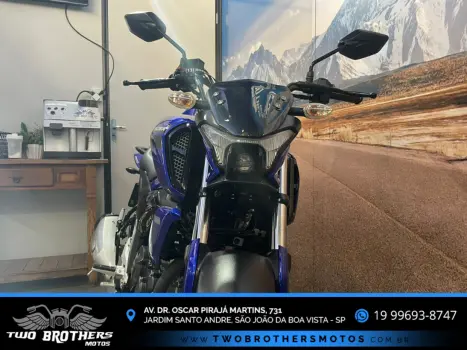 YAMAHA FZ 15 Fazer ABS, Foto 10