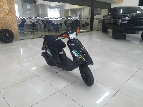 YAMAHA Jog 50 AE, Foto 3