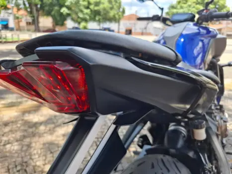 YAMAHA MT-07 700 , Foto 10