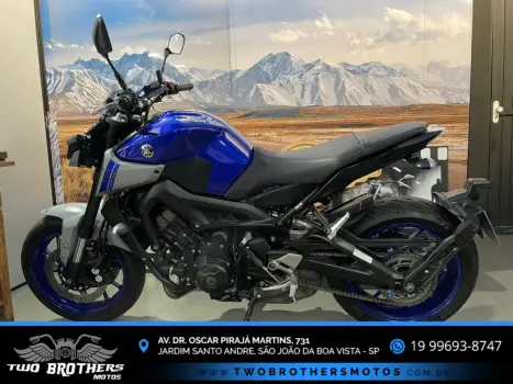YAMAHA MT-09 850 ABS, Foto 6