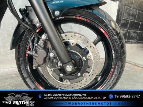 YAMAHA XJ6 600 N, Foto 4