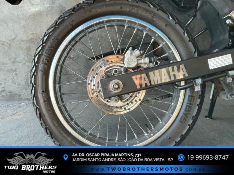 YAMAHA XTZ 250 LANDER, Foto 2