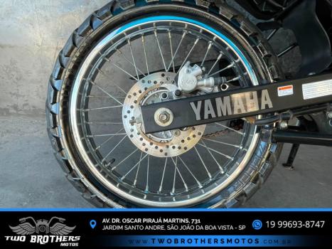 YAMAHA XTZ 250 LANDER, Foto 2