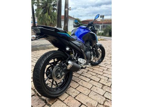YAMAHA YS Fazer 250 LIMITED EDITION, Foto 7