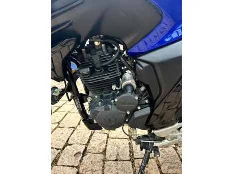 YAMAHA YS Fazer 250 LIMITED EDITION, Foto 12