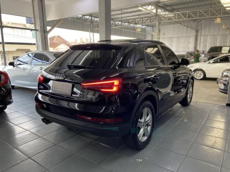 AUDI Q3 1.4 4P FLEX TFSI AMBIENTE S-TRONIC AUTOMTICO, Foto 4