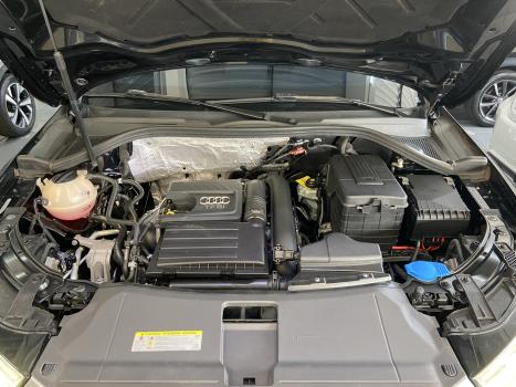 AUDI Q3 1.4 4P FLEX TFSI AMBIENTE S-TRONIC AUTOMTICO, Foto 18
