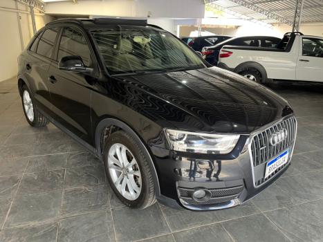 AUDI Q3 2.0 4P TFSI AMBIENTE QUATTRO S-TRONIC AUTOMTICO, Foto 3