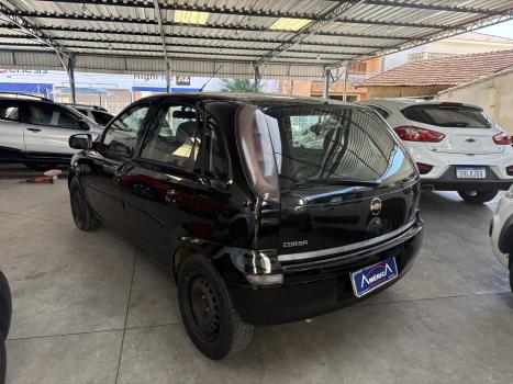 CHEVROLET Corsa Sedan , Foto 2
