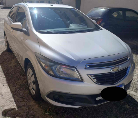 CHEVROLET Onix Hatch 1.4 4P FLEX LT, Foto 2