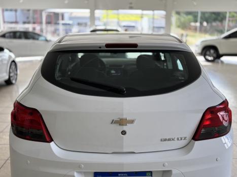 CHEVROLET Onix Hatch 1.4 4P FLEX LTZ AUTOMTICO, Foto 5