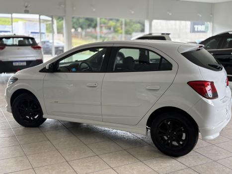 CHEVROLET Onix Hatch 1.4 4P FLEX LTZ AUTOMTICO, Foto 6