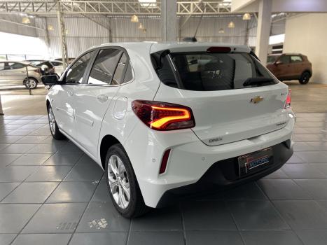 CHEVROLET Onix Hatch 1.0 12V 4P FLEX PREMIER 2 TURBO AUTOMTICO, Foto 6
