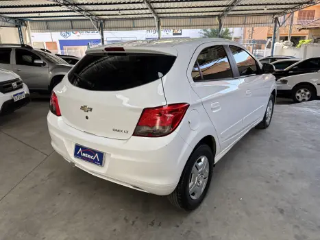 CHEVROLET Onix Hatch 1.0 4P FLEX LT, Foto 4