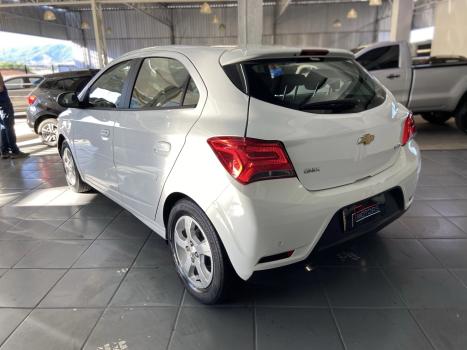 CHEVROLET Onix Hatch 1.4 4P FLEX LT, Foto 6