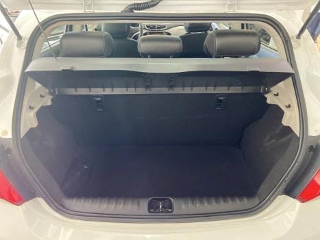 CHEVROLET Onix Hatch 1.4 4P FLEX LT, Foto 10