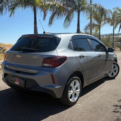 CHEVROLET Onix Hatch 1.0 12V 4P FLEX PREMIER 2 TURBO AUTOMTICO, Foto 12
