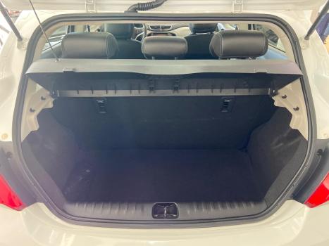 CHEVROLET Onix Hatch 1.4 4P FLEX LT, Foto 11